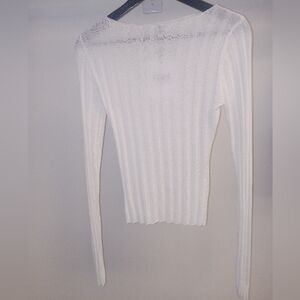 DISSH White Ribbed Long-Sleeve Crewneck Top